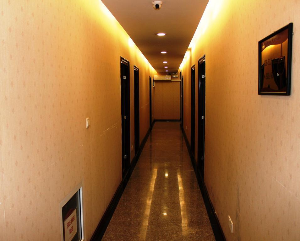 Hotel Kan Kaw ย่างกุ้ง ภายนอก รูปภาพ