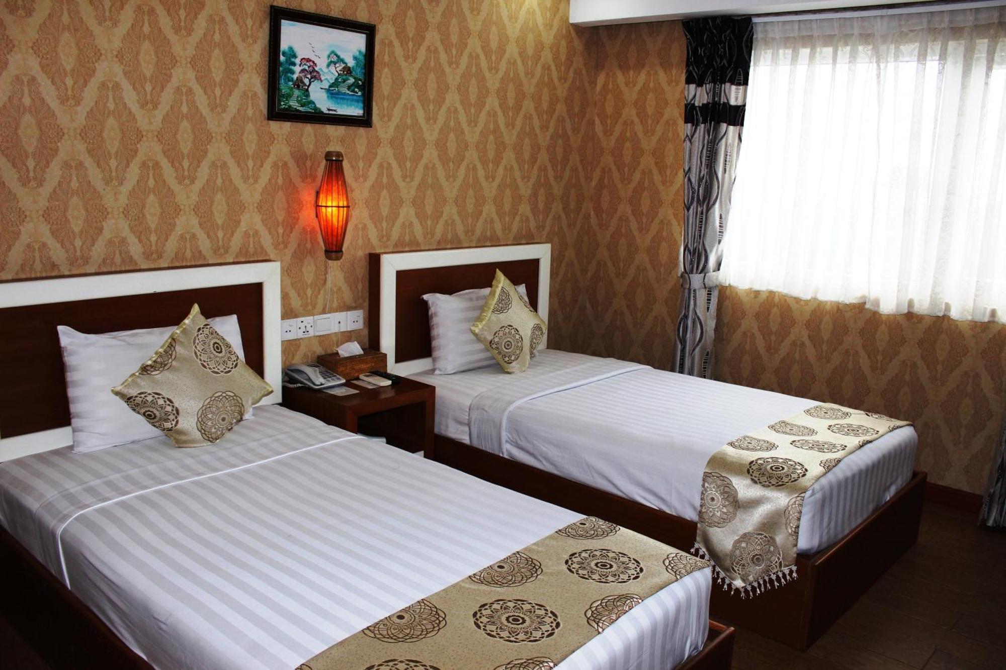 Hotel Kan Kaw ย่างกุ้ง ภายนอก รูปภาพ
