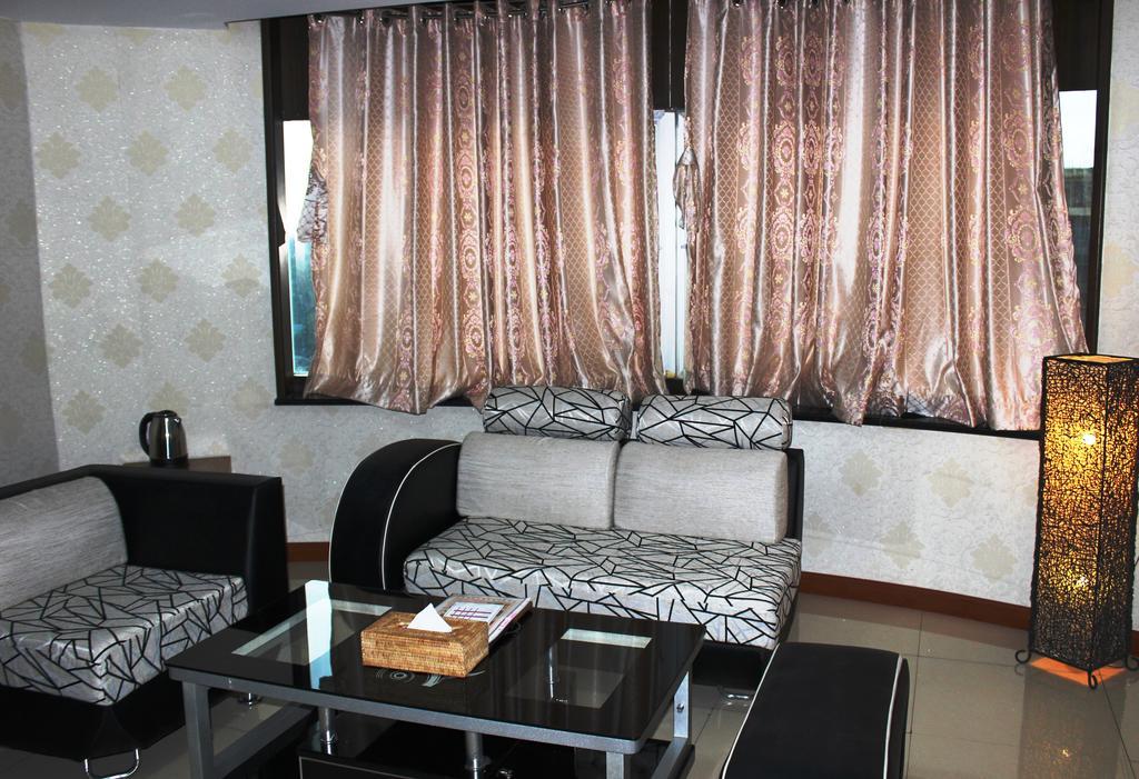 Hotel Kan Kaw ย่างกุ้ง ภายนอก รูปภาพ