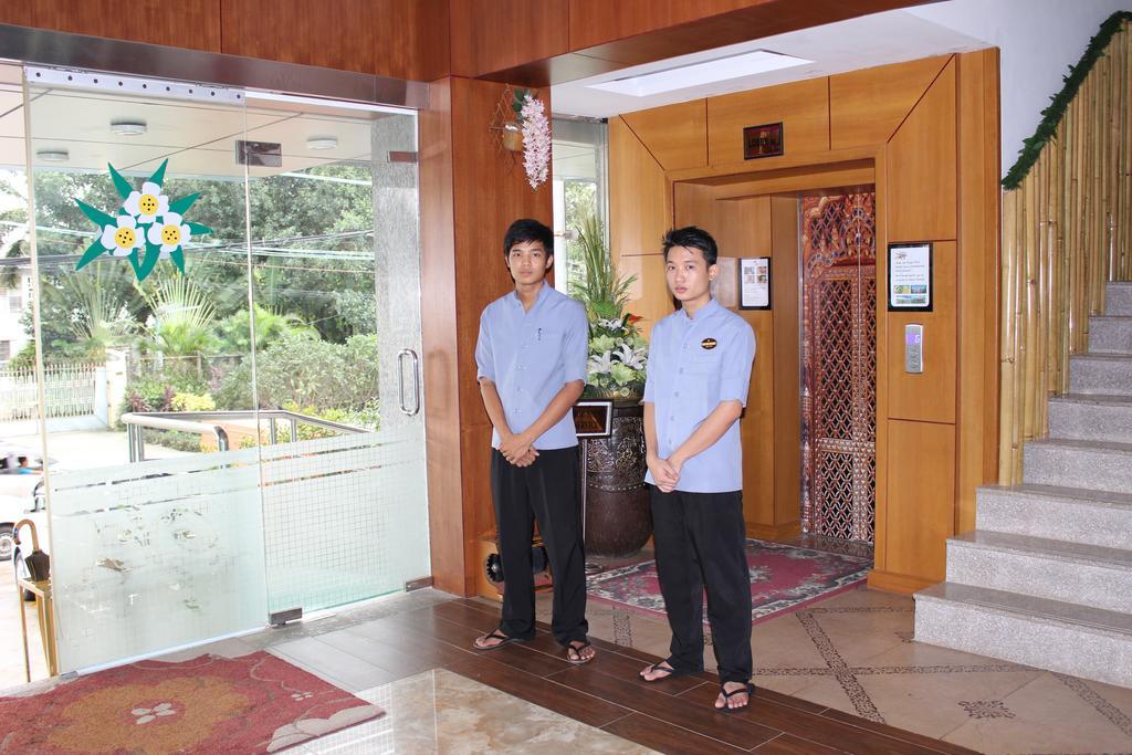 Hotel Kan Kaw ย่างกุ้ง ภายนอก รูปภาพ