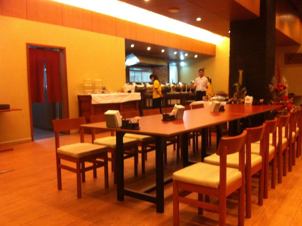 Hotel Kan Kaw ย่างกุ้ง ภายนอก รูปภาพ